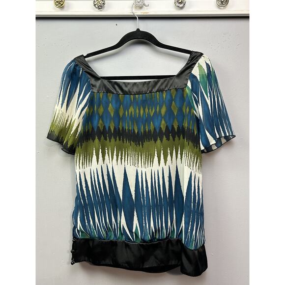AB Studio Shirt Womens Large Ikat Print Short Sleeve Satin Trim Top‎ - Picture 2 of 10